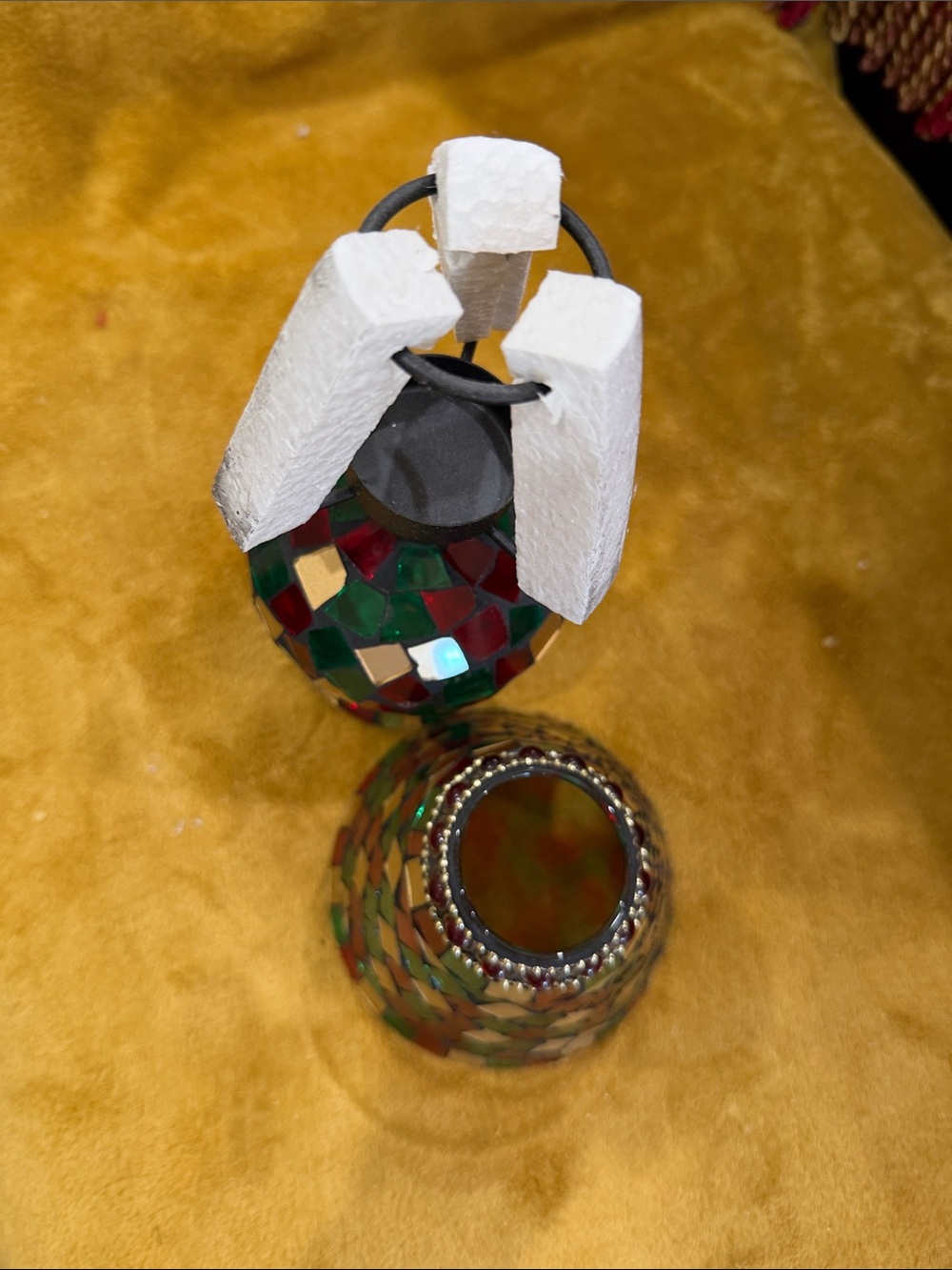 Mosaic Glass Table candle holders - Red & Green - Picture 6 of 6